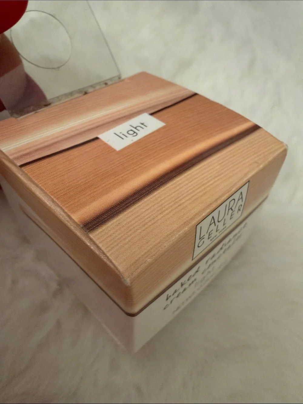 Laura Geller cream concealer